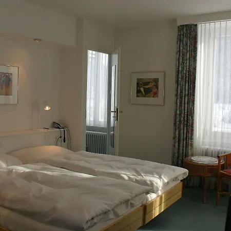 Hotel Casanna Center 3*